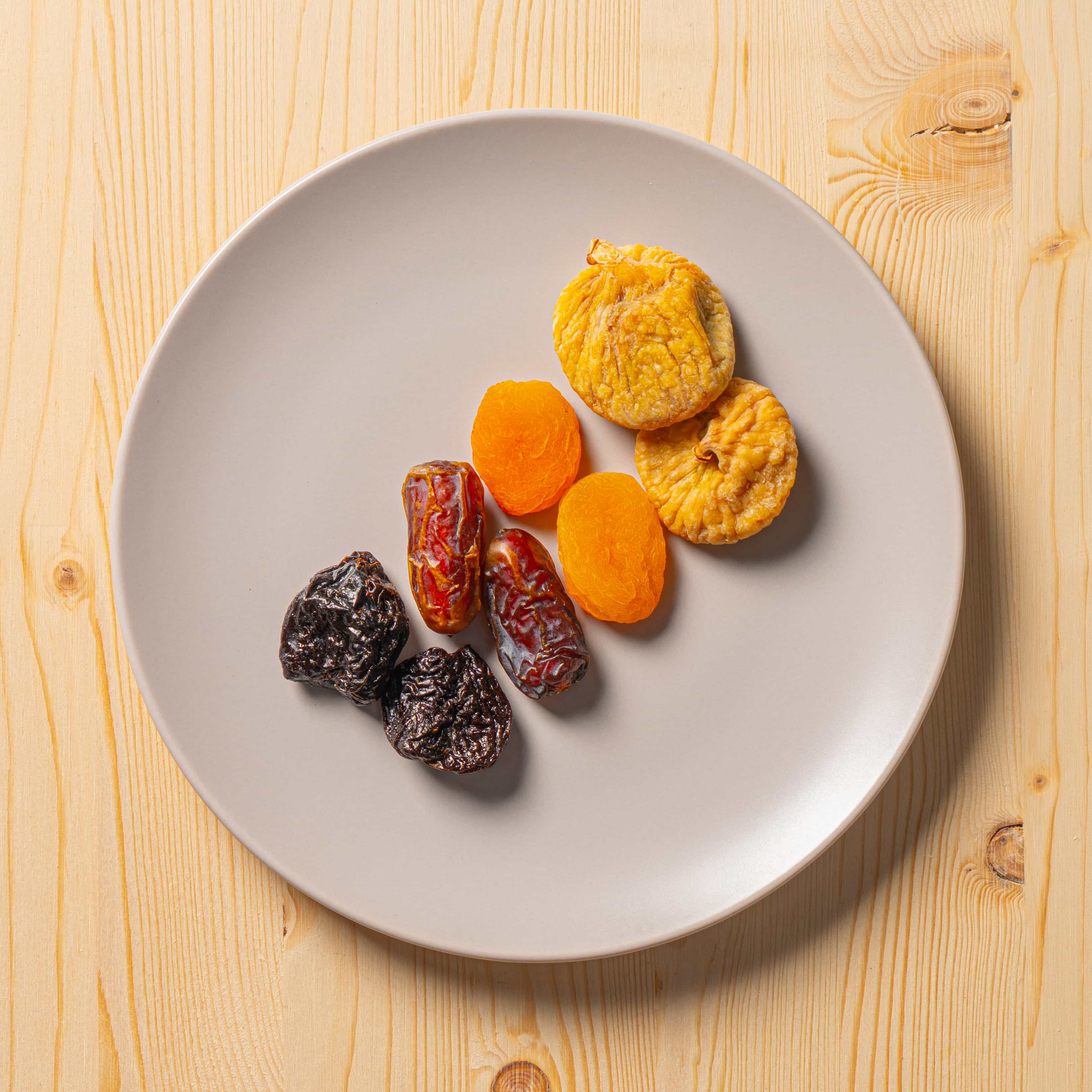Dried Fruits (V)