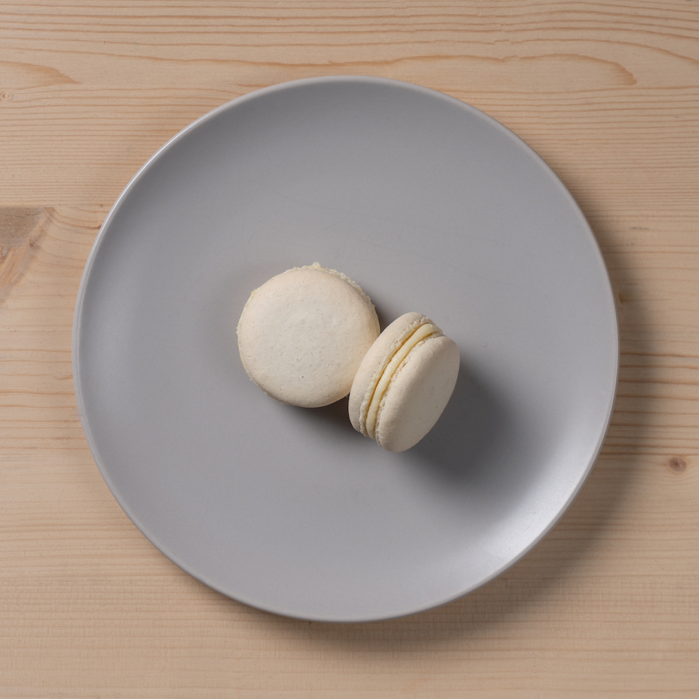Caramel Macarons