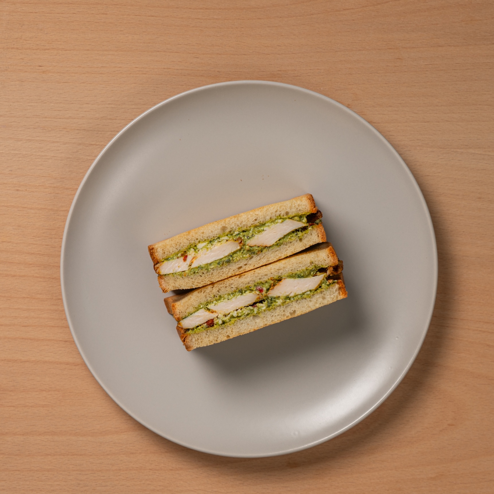 Creamy Chicken Spinach Sandwich